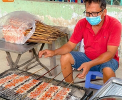 Đến biên hòa bạn phải thử bánh căn - chả lụi Anh Thy